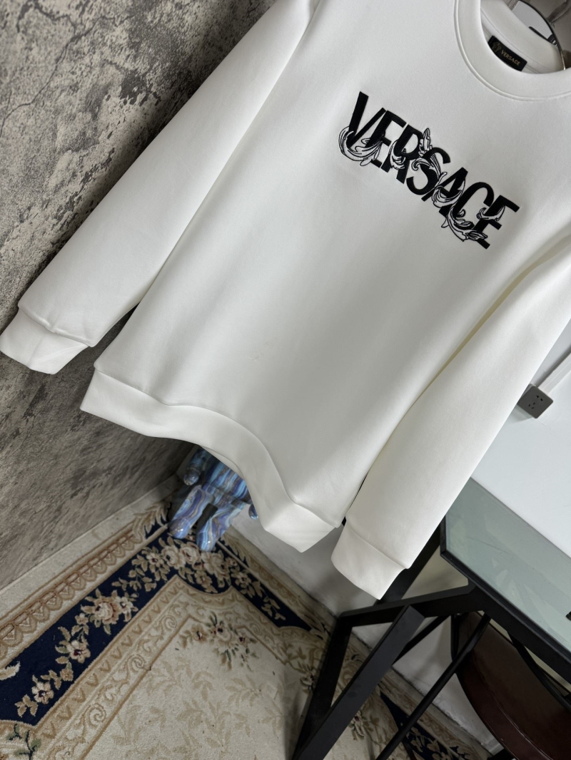 VERSACE
